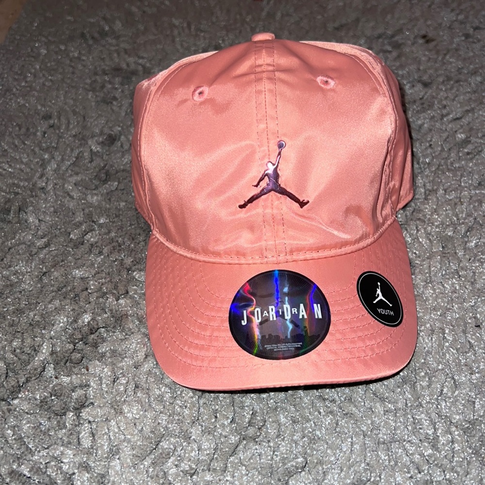 Brand New Jordan Youth Sunblush hat